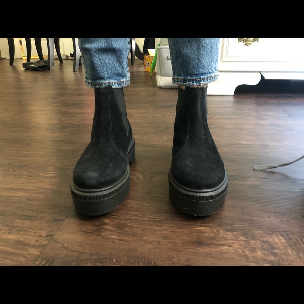 Platform boots